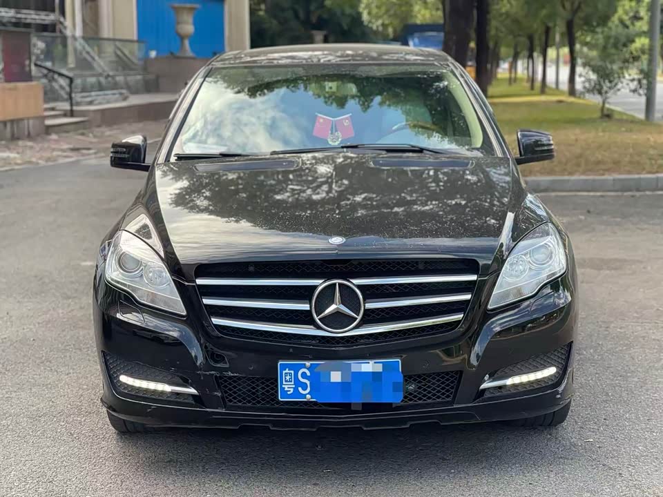 Mercedes-Benz R-class