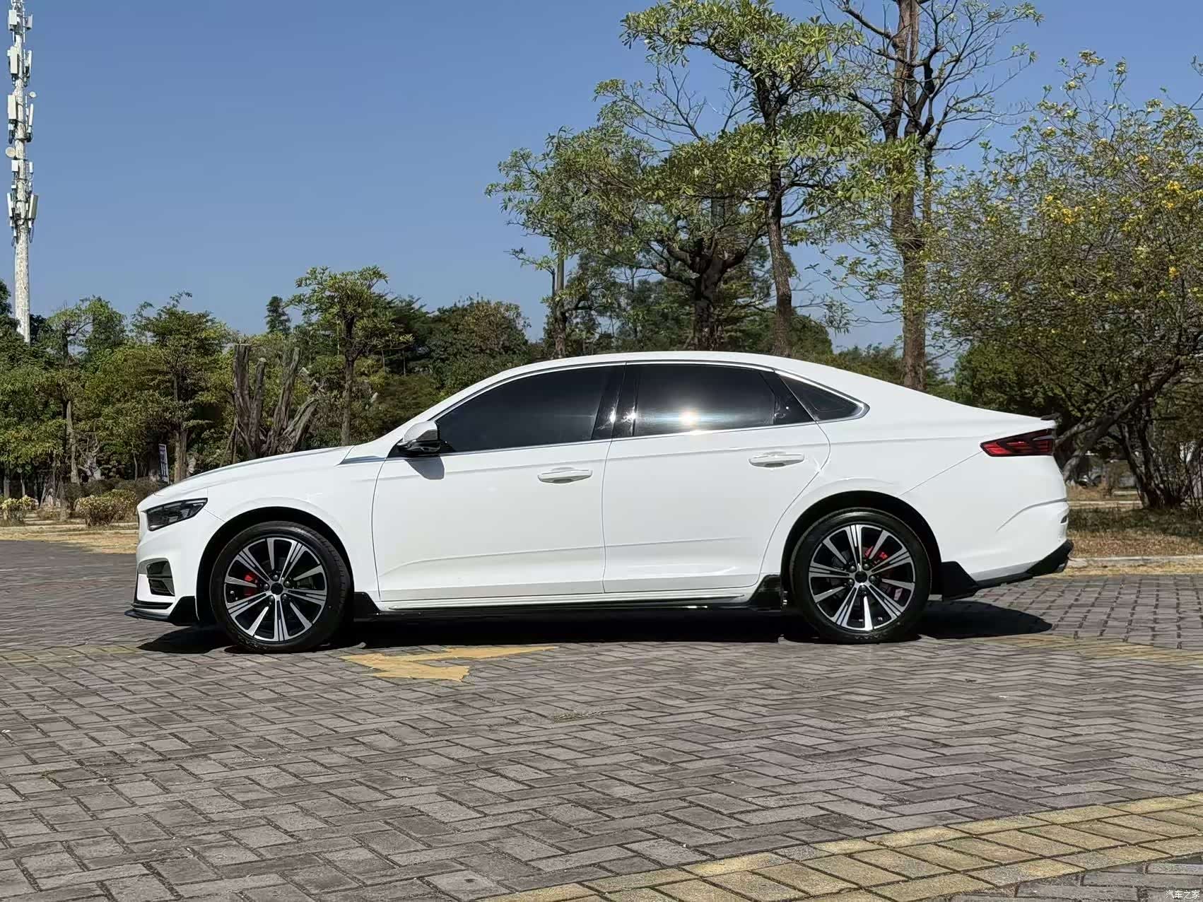 Geely Preface, 2024 7