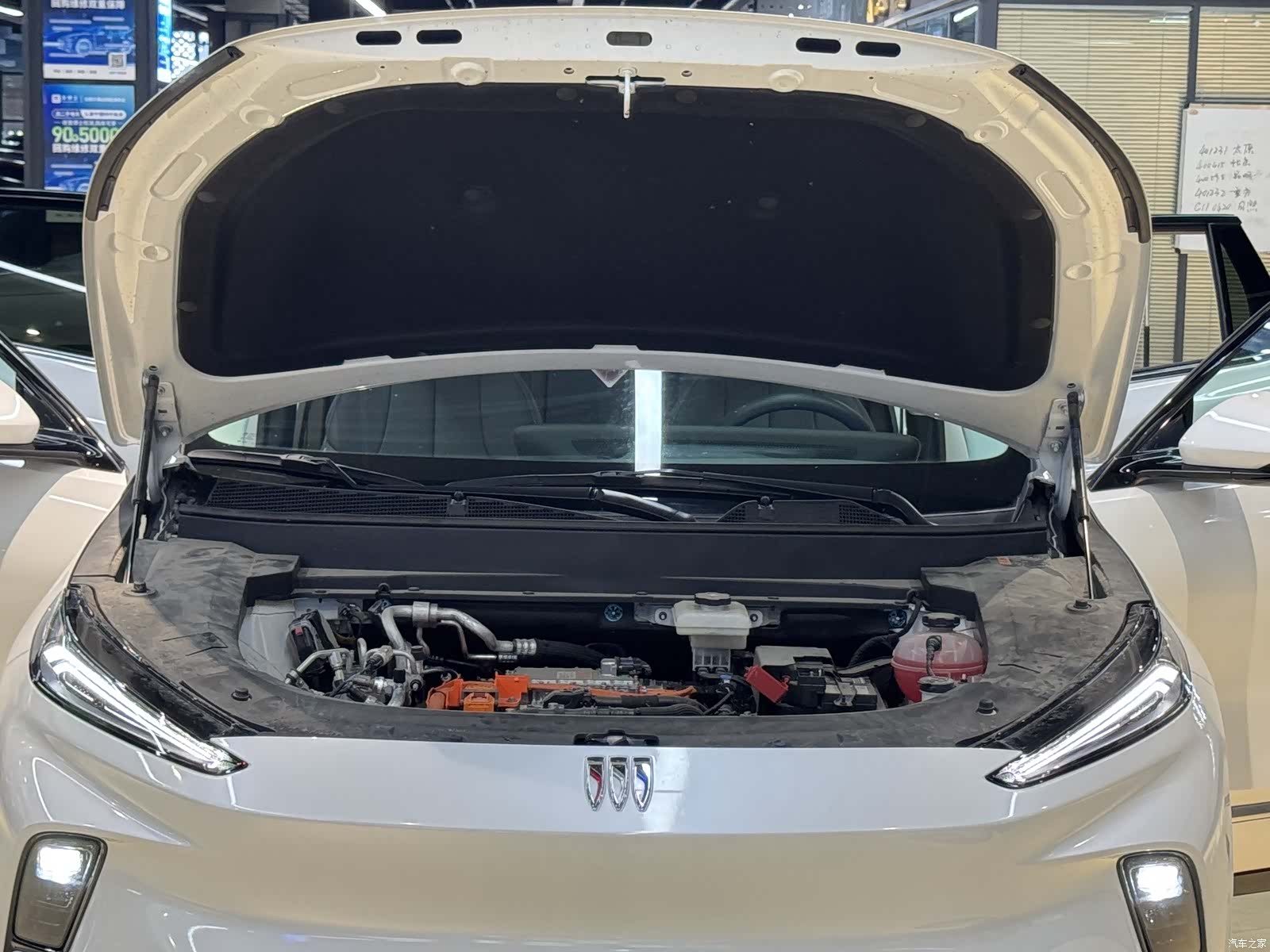 Buick E5, 2025 25