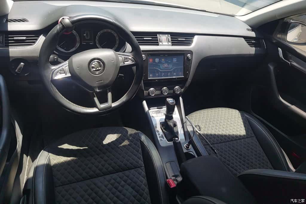 Skoda Octavia, 2018 12