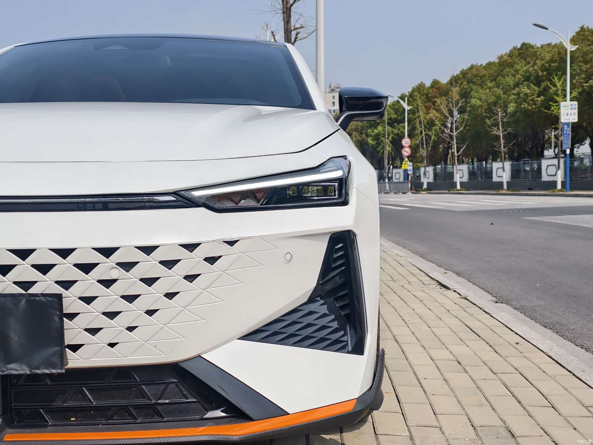 Changan UNI-V, 2024 21