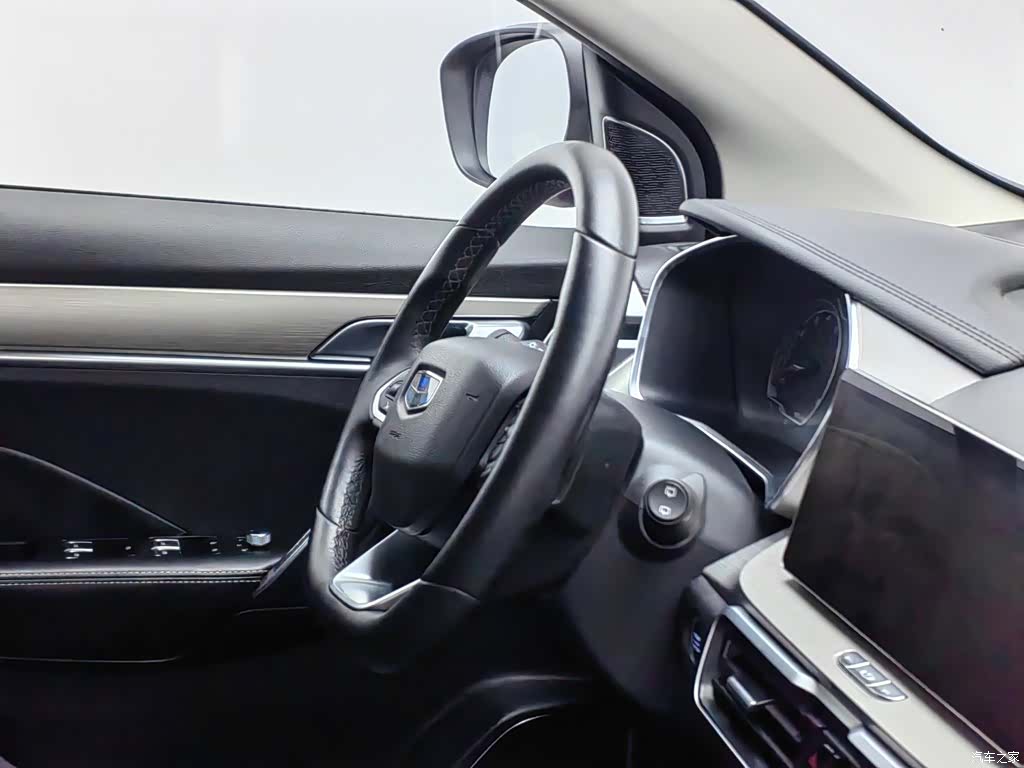 Geely Coolray, 2019 22
