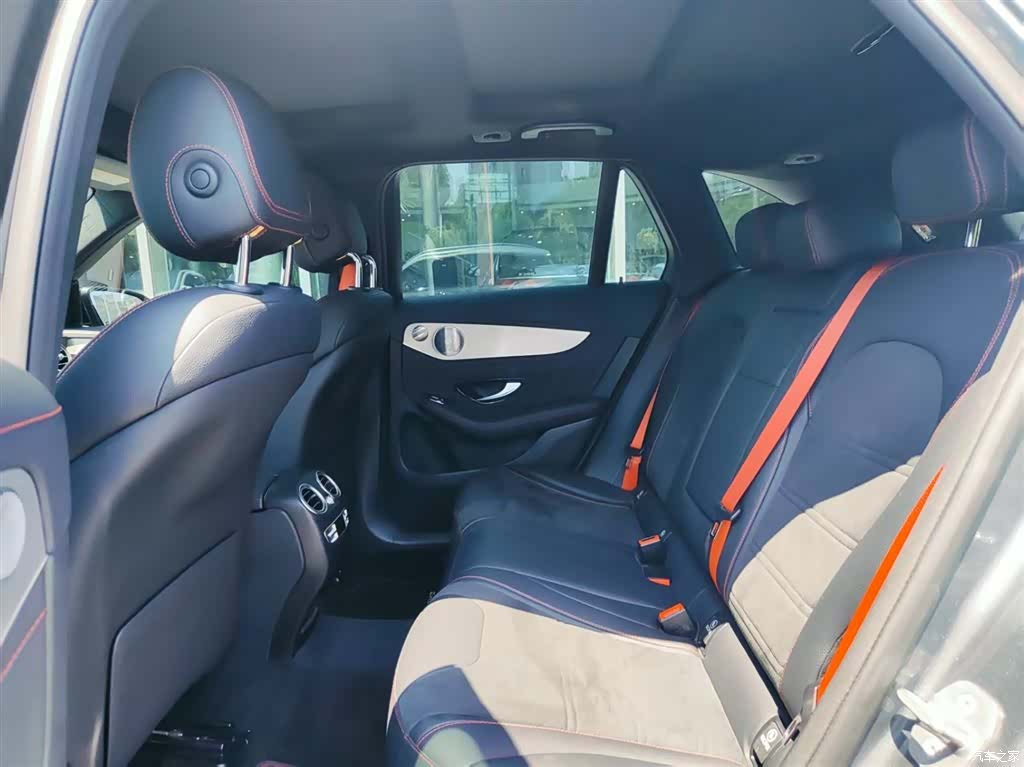 Mercedes-Benz GLC, 2019 14