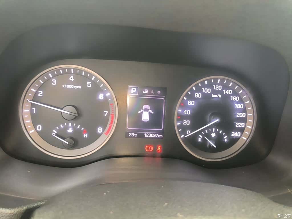 Hyundai Tucson, 2018 12