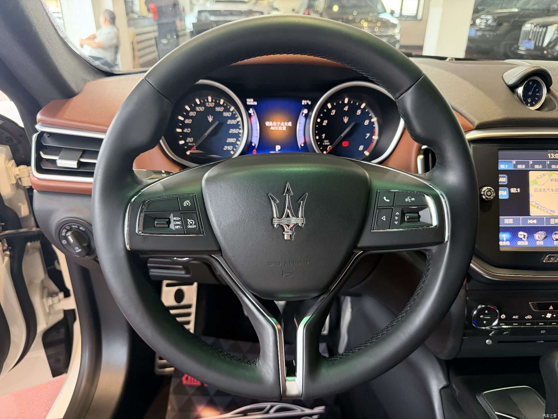Maserati Ghibli, 2014 6