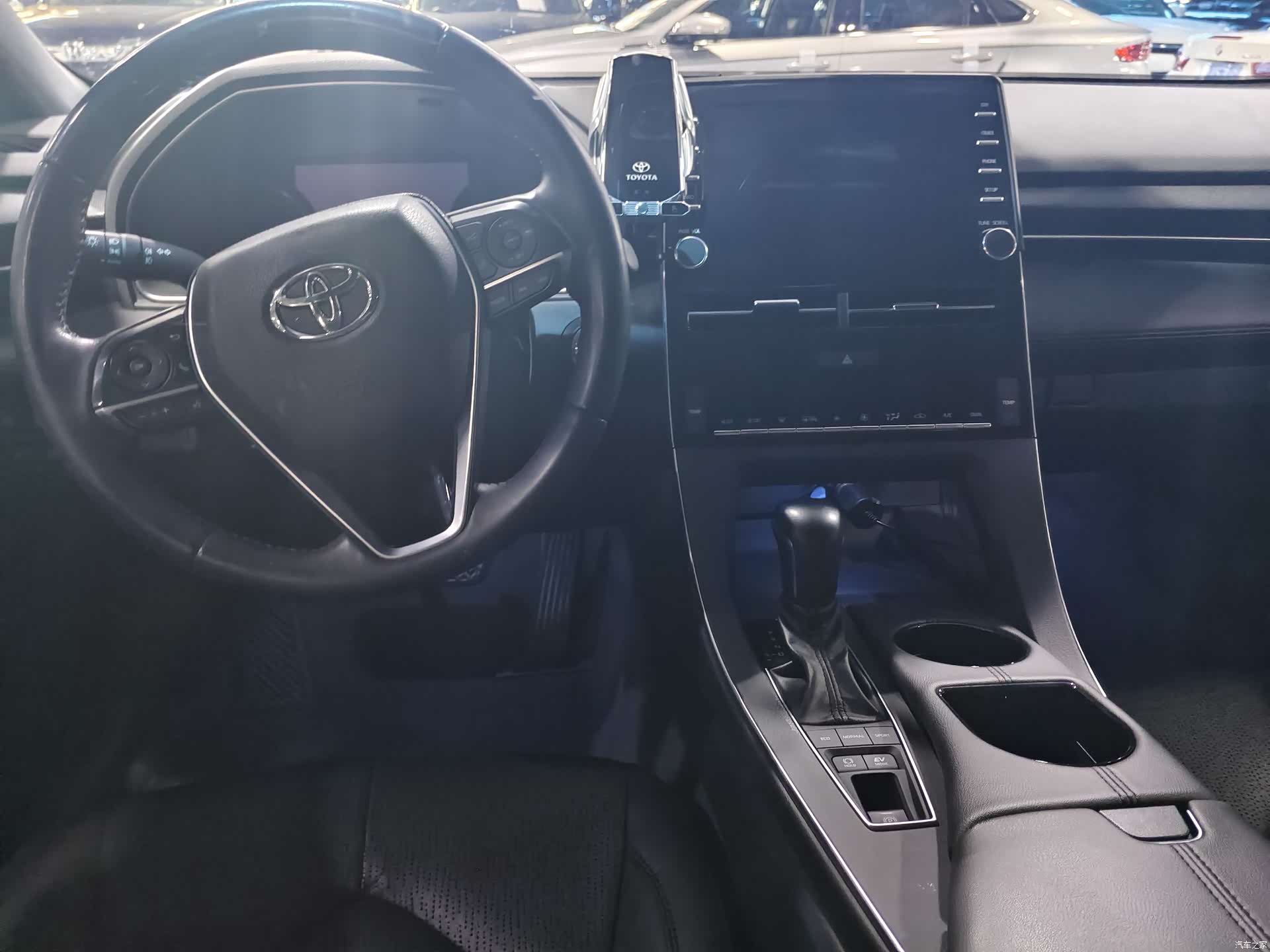 Toyota Avalon, 2022 13