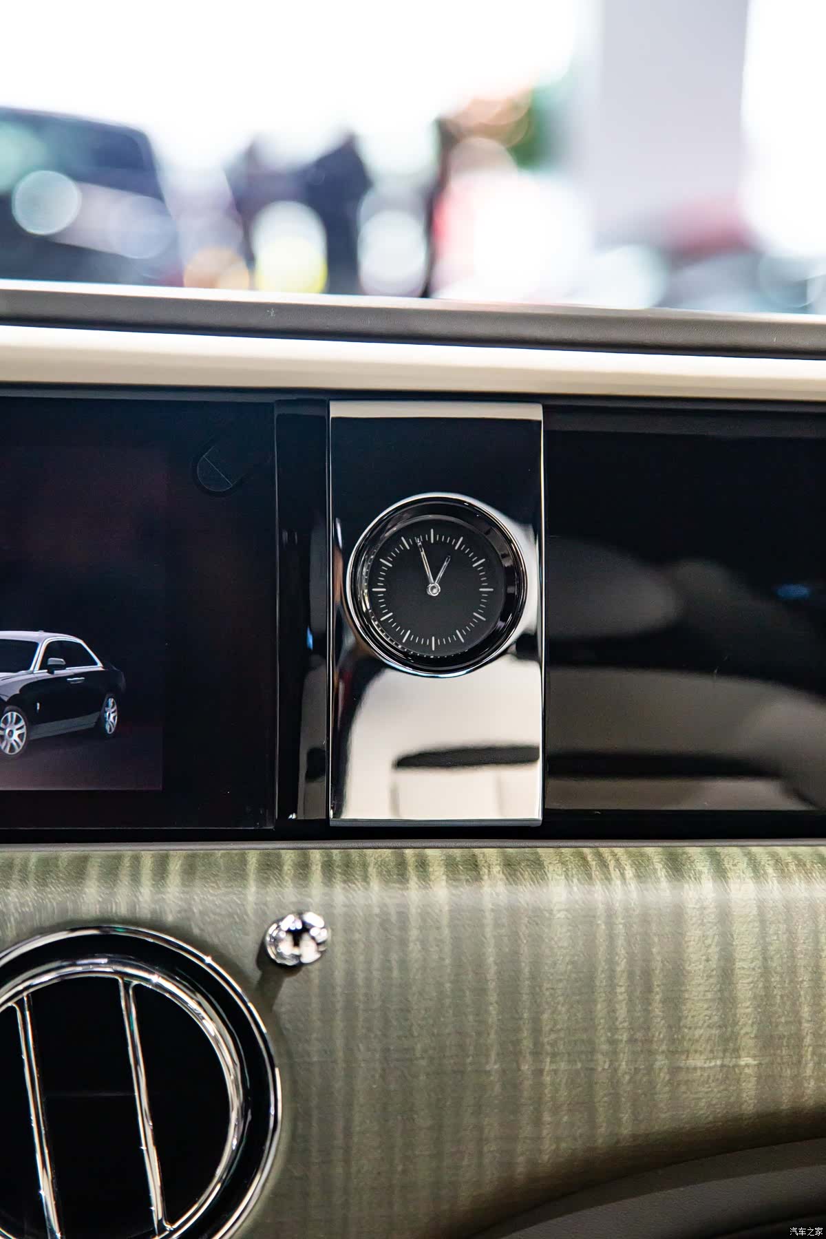 Rolls-Royce Ghost, 2021 10