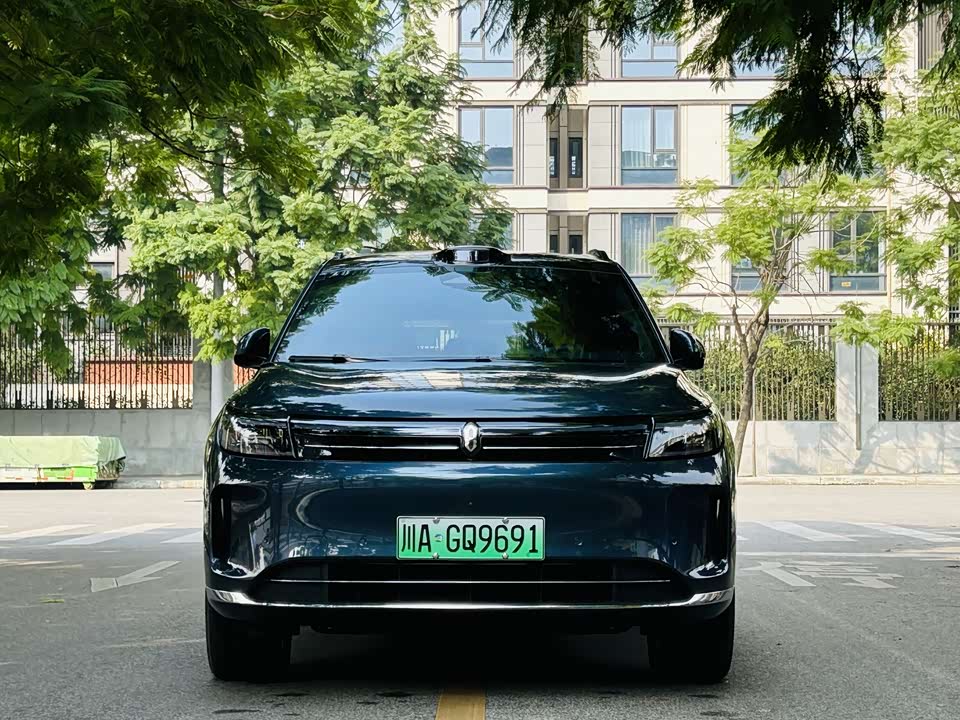 AITO Ask the world M7