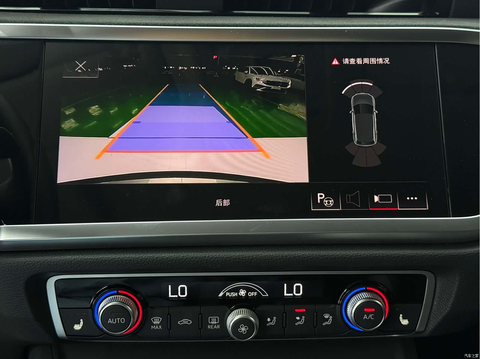 Audi Q3, 2022 16