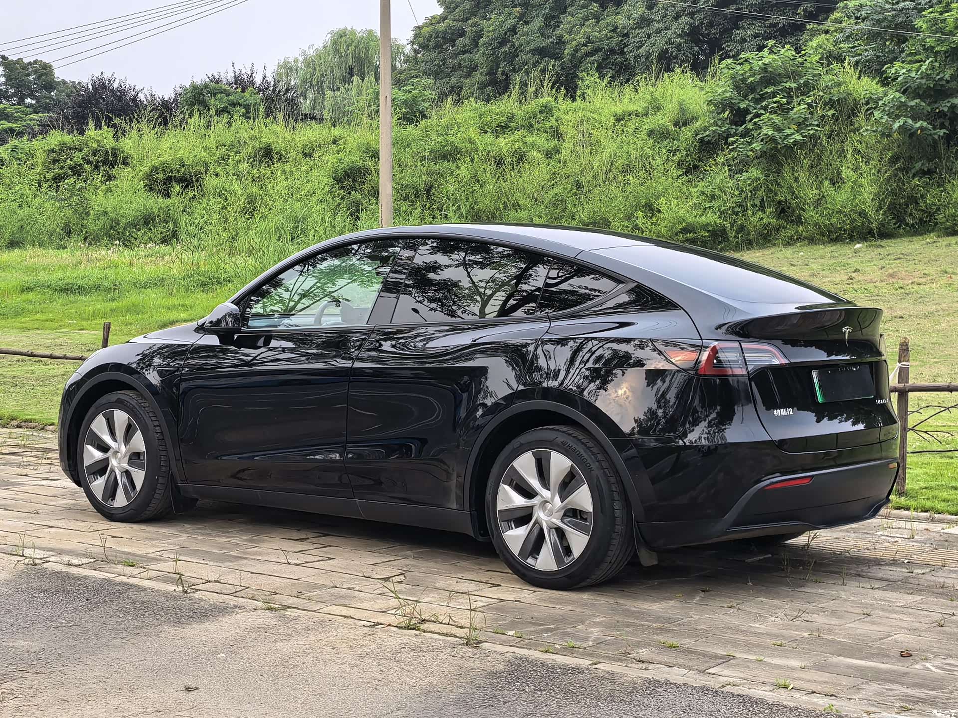 Tesla Model Y, 2021 16