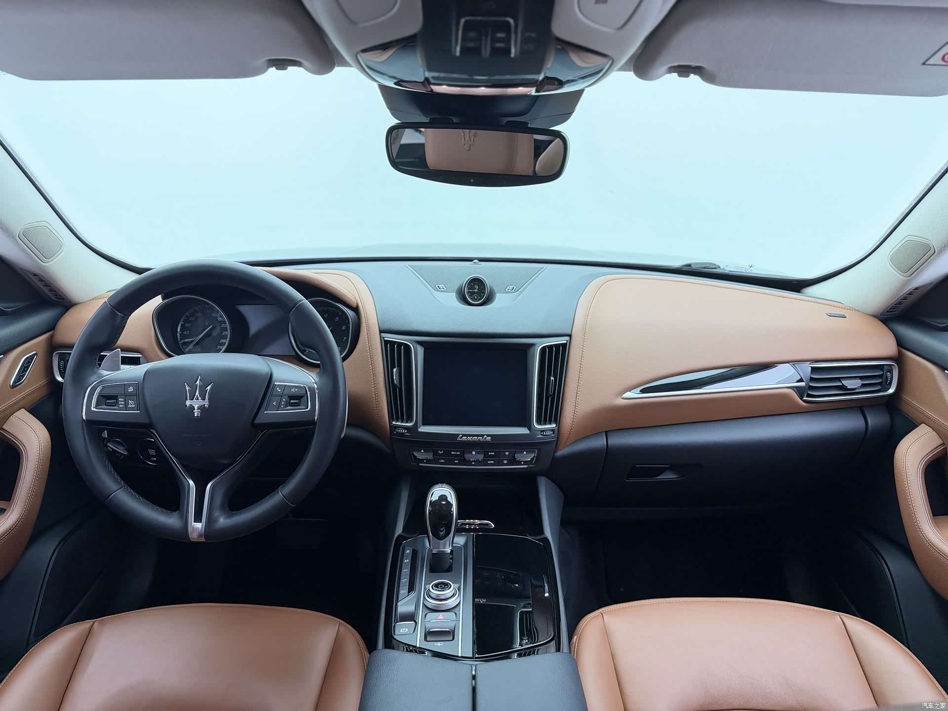 Maserati Levante, 2018 9
