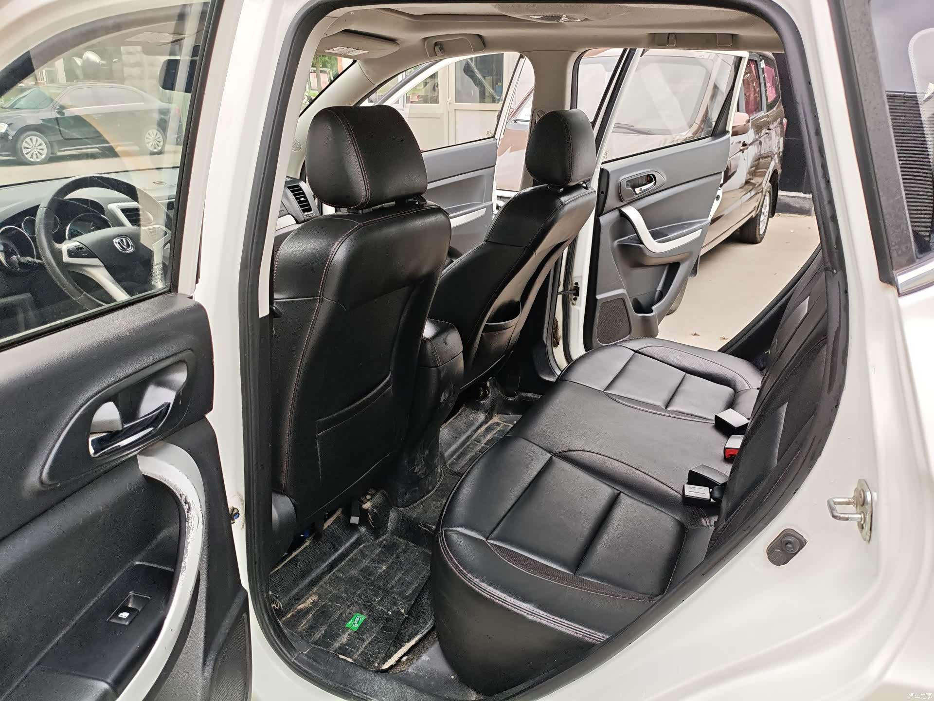 Changan CS35, 2015 11