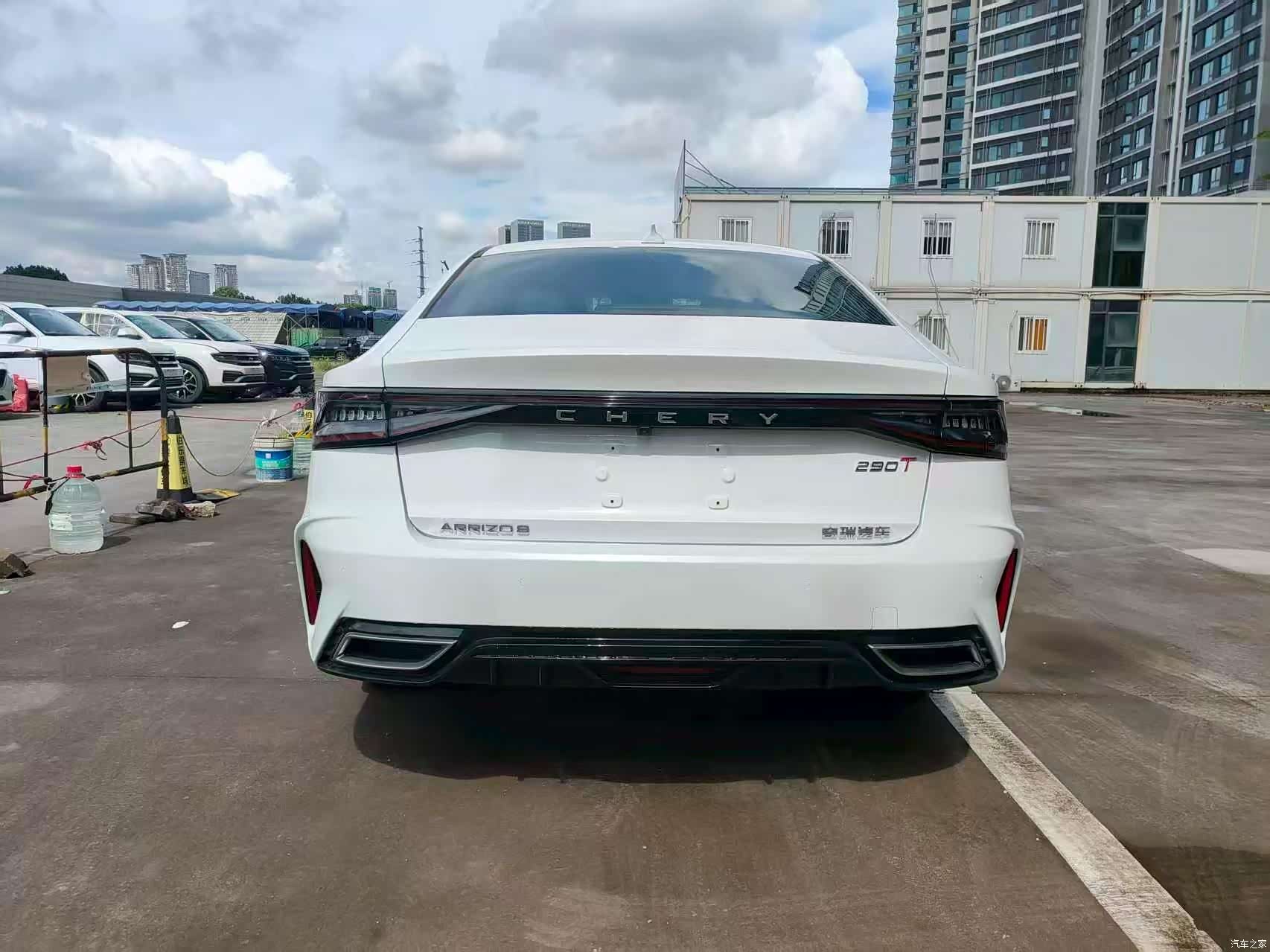 Chery Arrizo 8, 2023 14