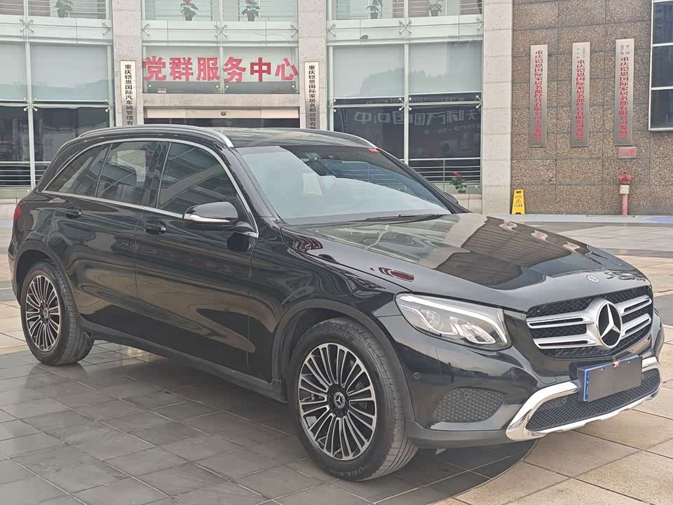 Mercedes-Benz GLC Mercedes-Benz GLC