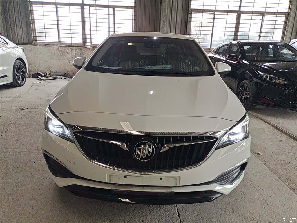Buick Verano, 2019 3