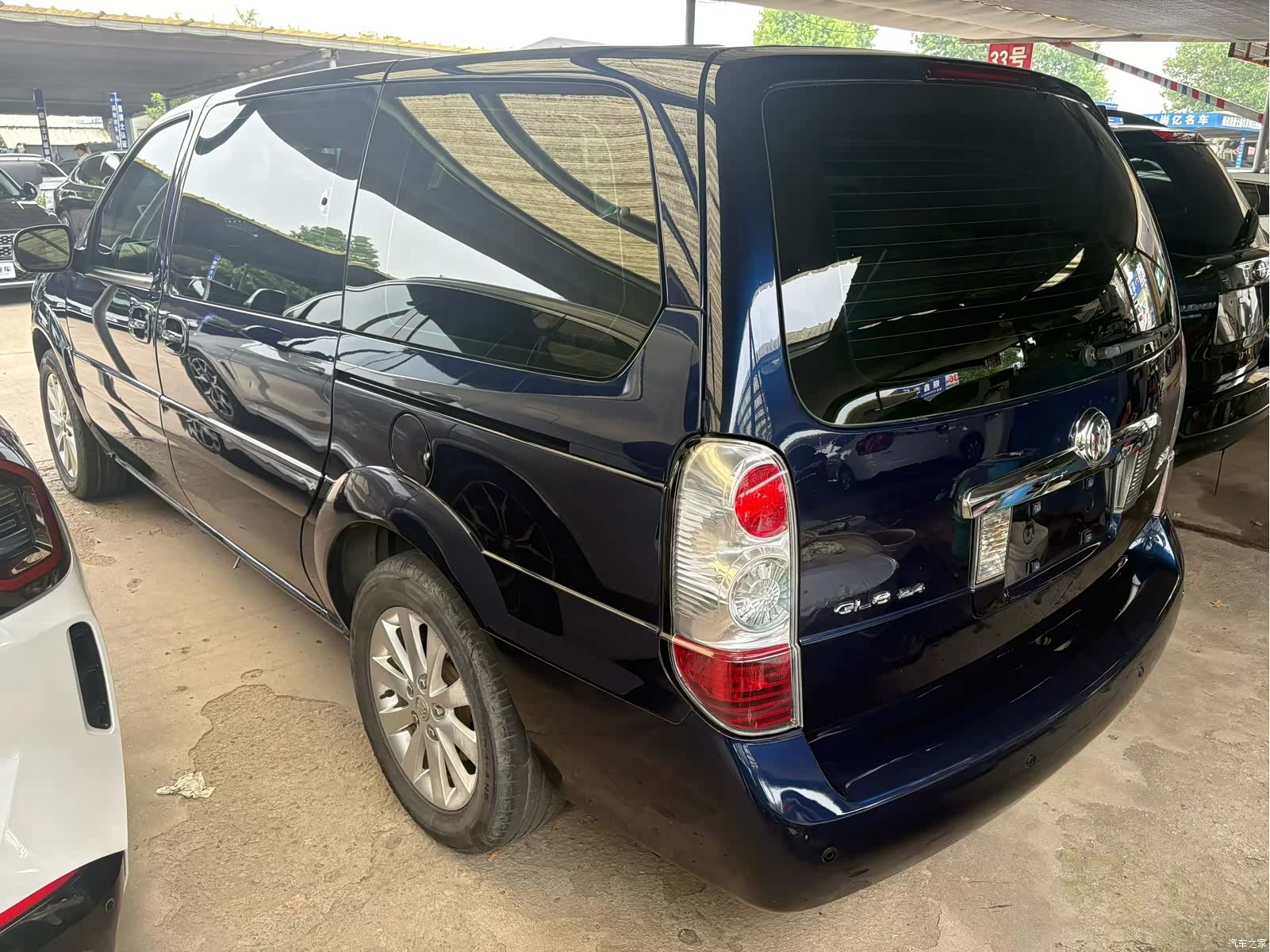 Buick GL8, 2015 9