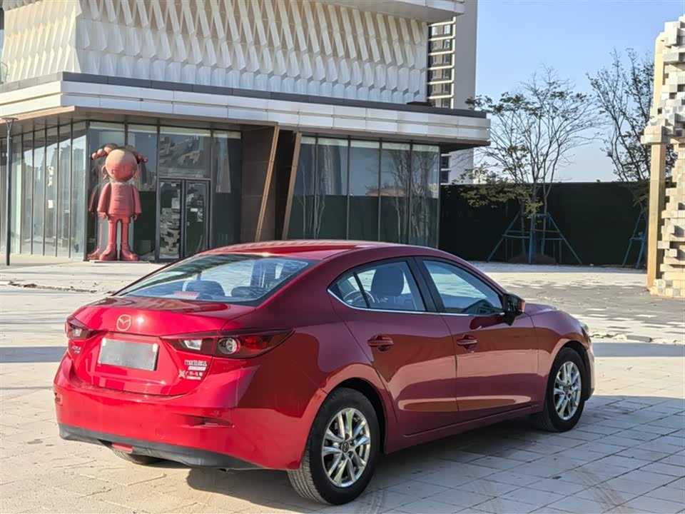 Mazda 3 Angkesaila