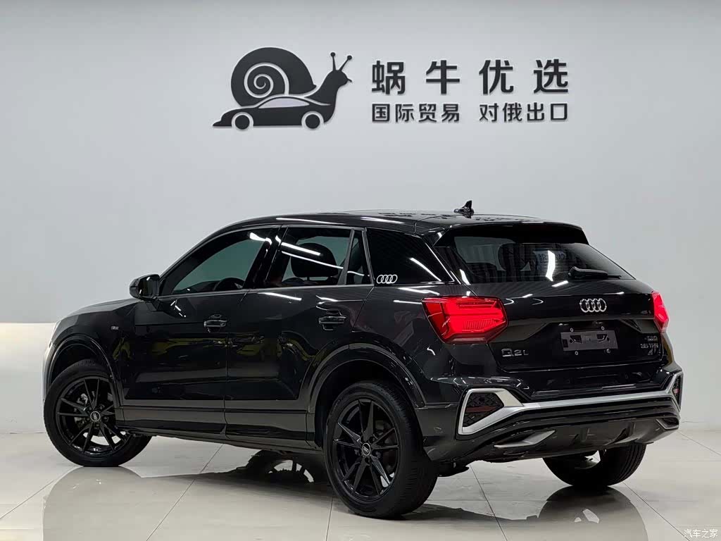 Audi Q2L, 2022 6
