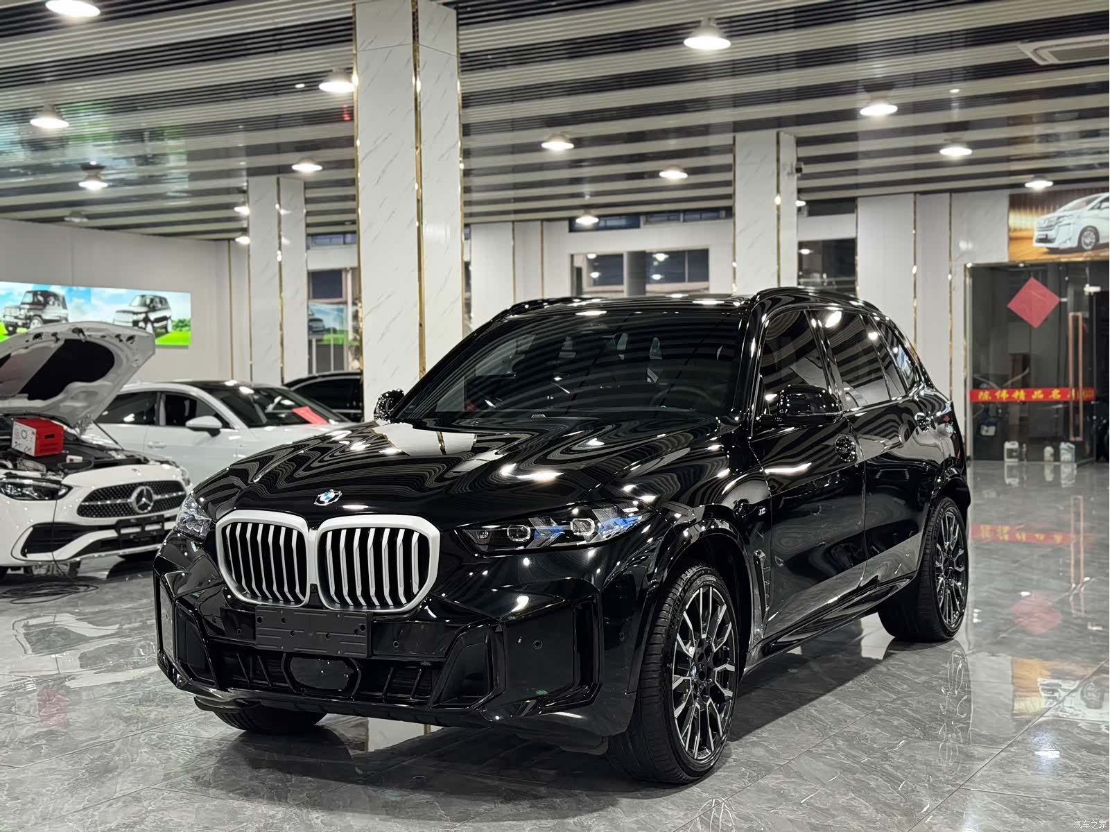 BMW X5, 2025 1