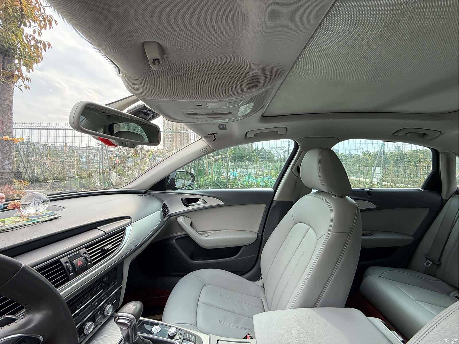 Audi A6L, 2013 9