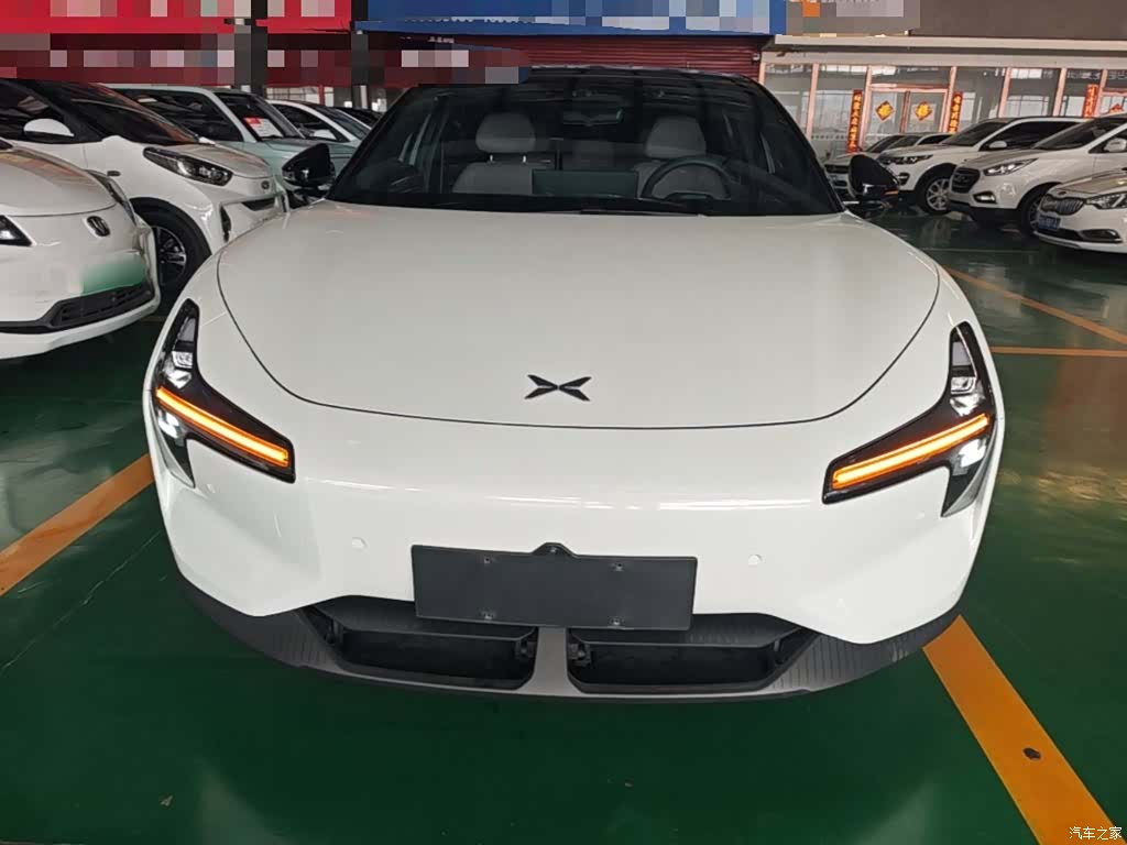 Xpeng Mona M03, 2025 3