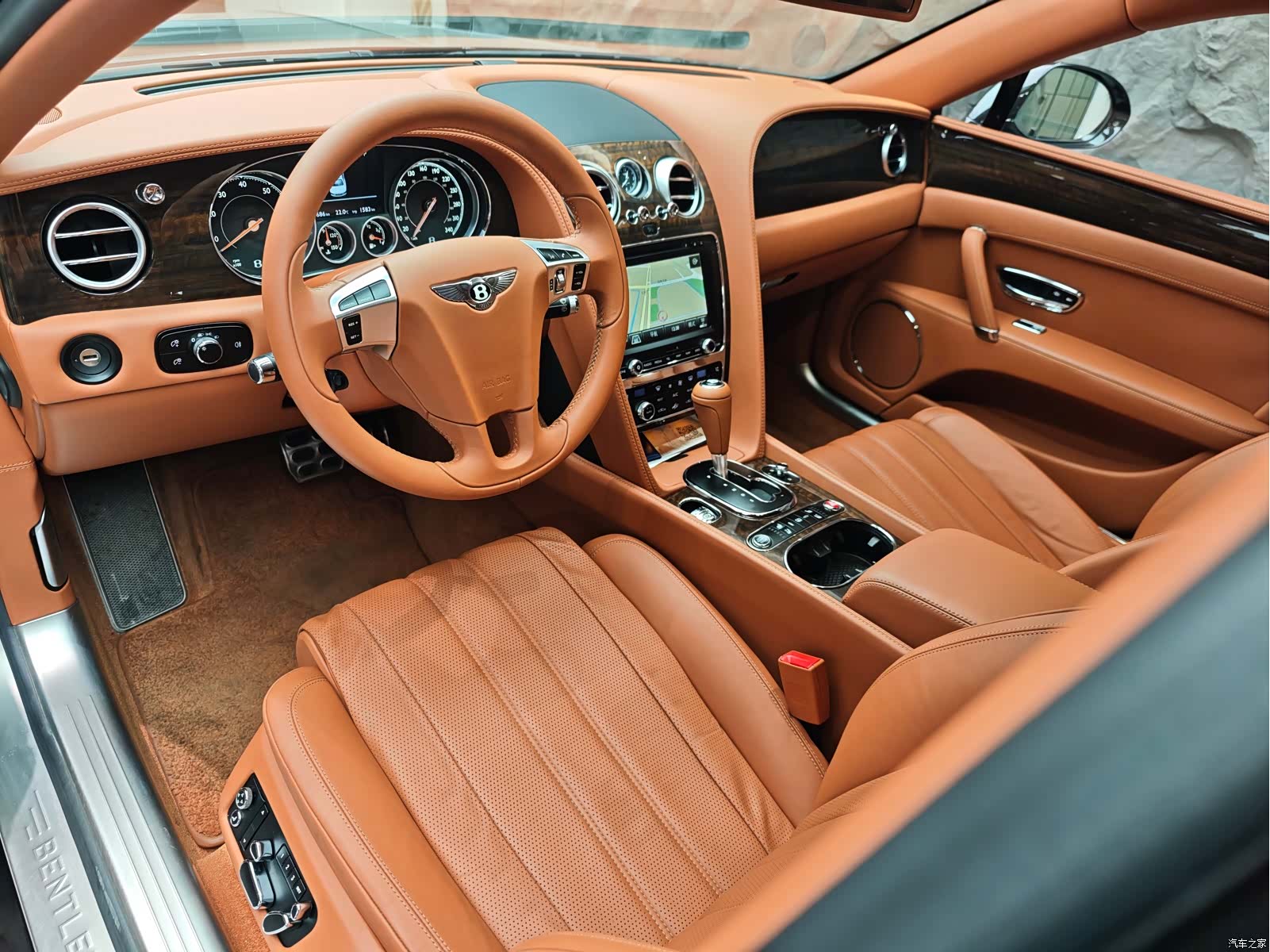 Bentley Flying Spur, 2016 4
