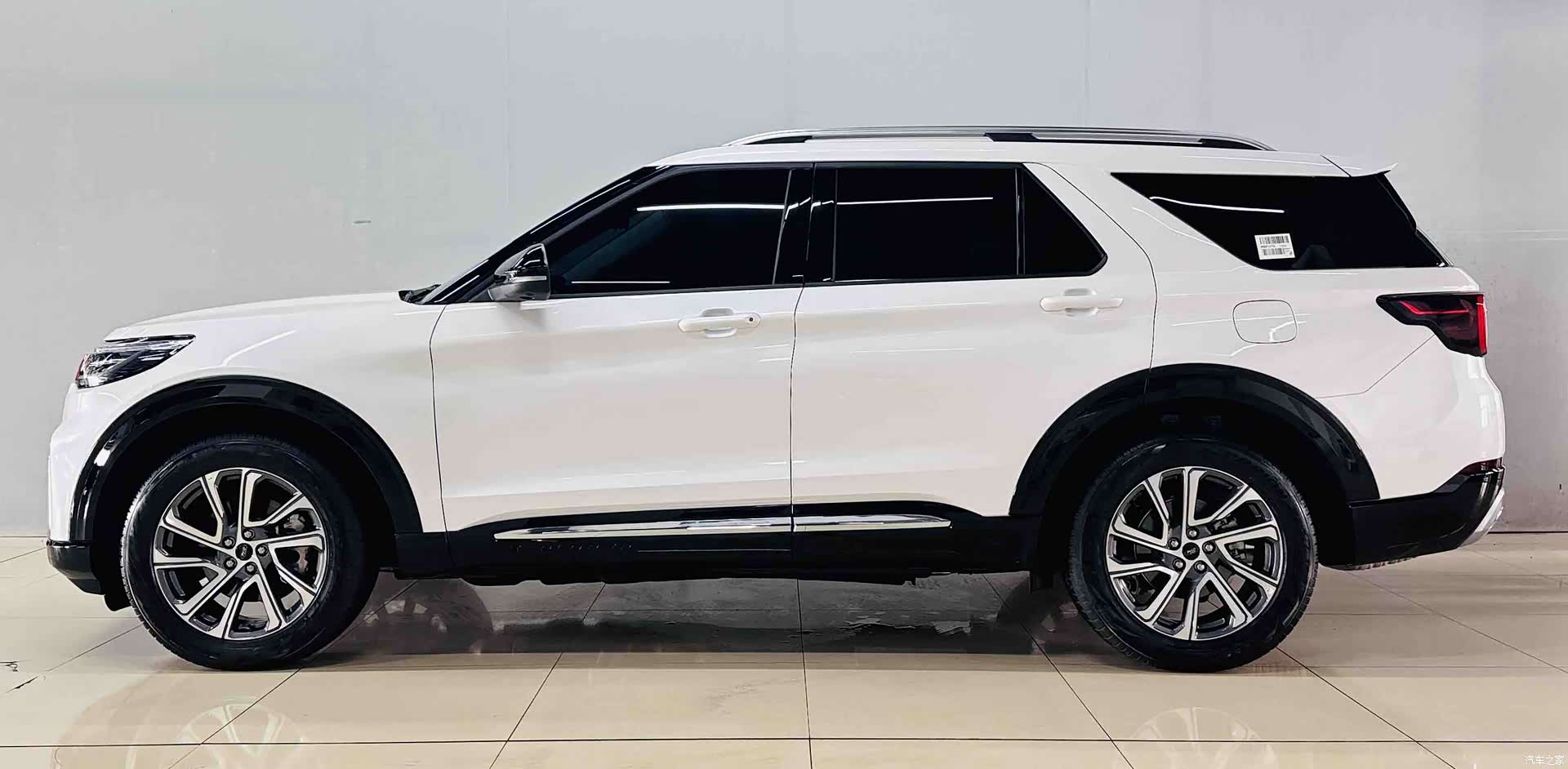 Ford Explorer, 2025 все фото