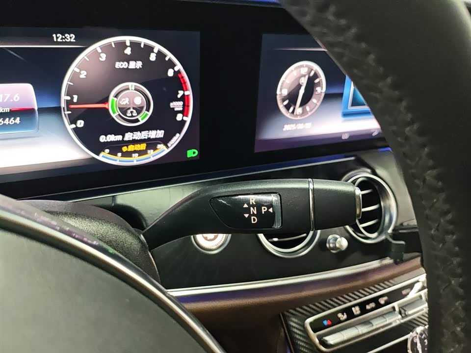 Mercedes-Benz E-class Mercedes-Benz E-class