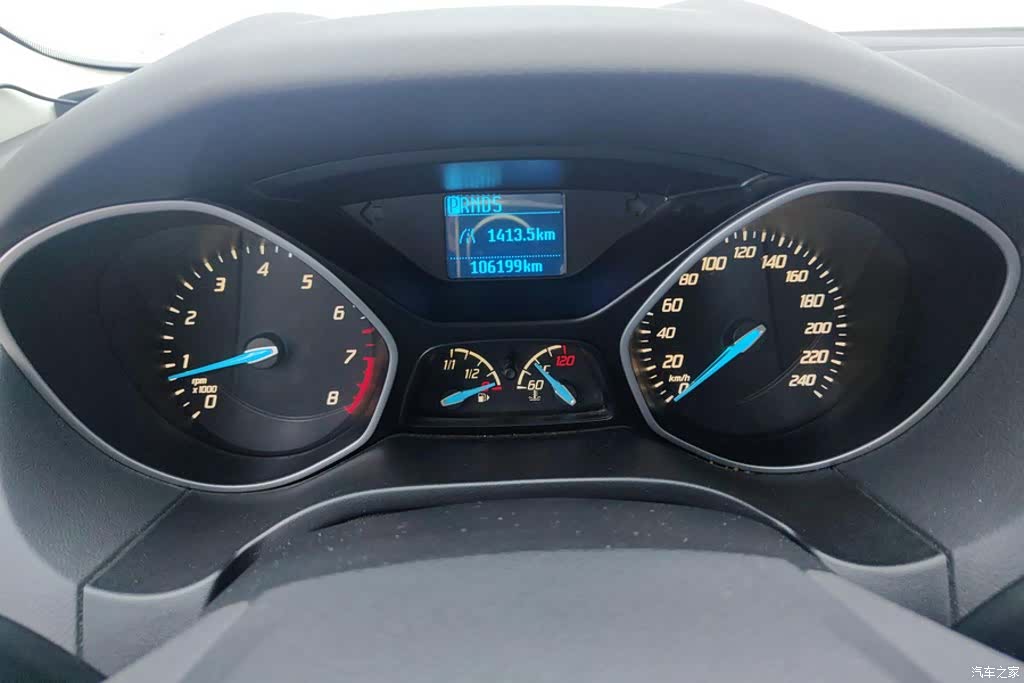 Ford Focus, 2015 14