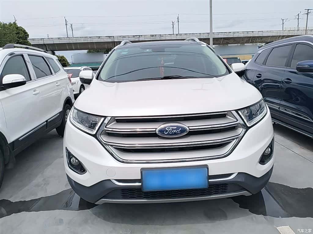 Ford Edge, 2019 3