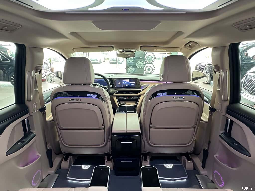 Buick GL8, 2026 19