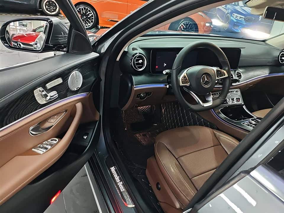 Mercedes-Benz E-class Mercedes-Benz E-class
