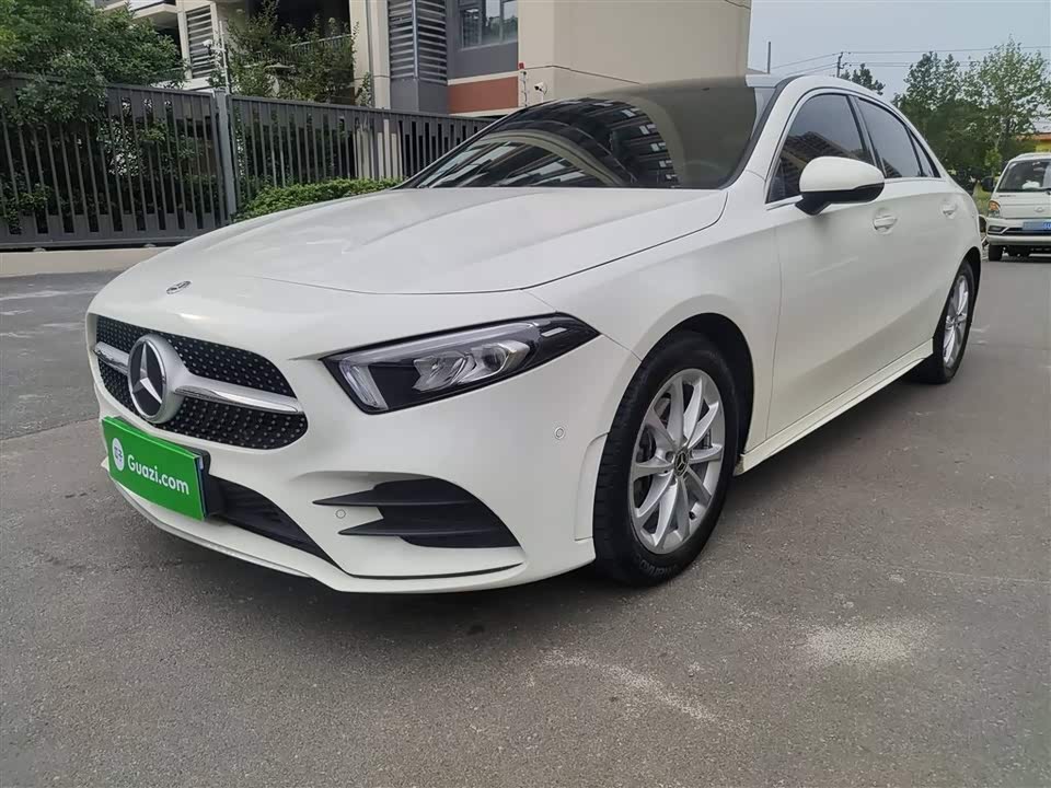 Mercedes-Benz Class A Mercedes-Benz Class A