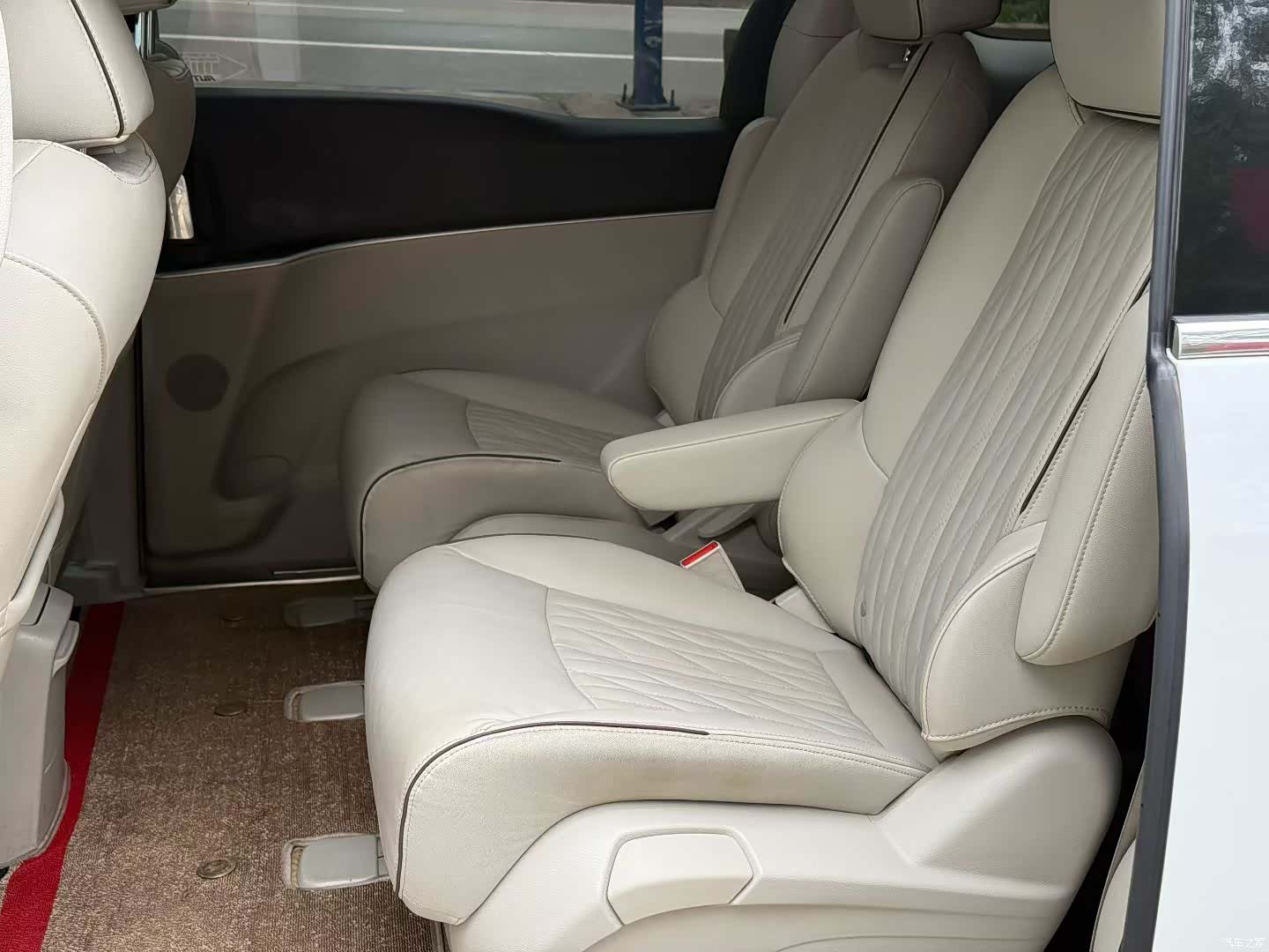 Buick GL8, 2021 8