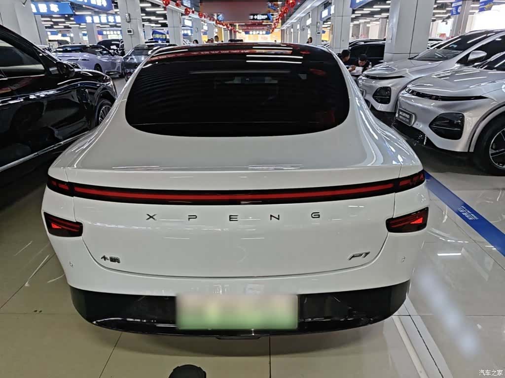 Xpeng P7, 2021 6