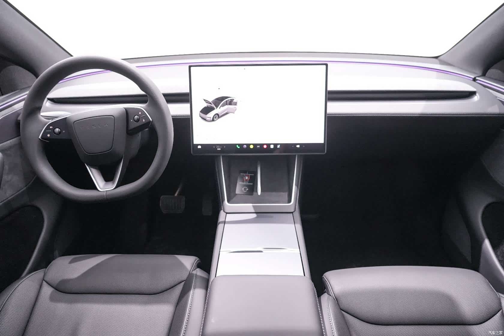 Tesla Model Y, 2026 13