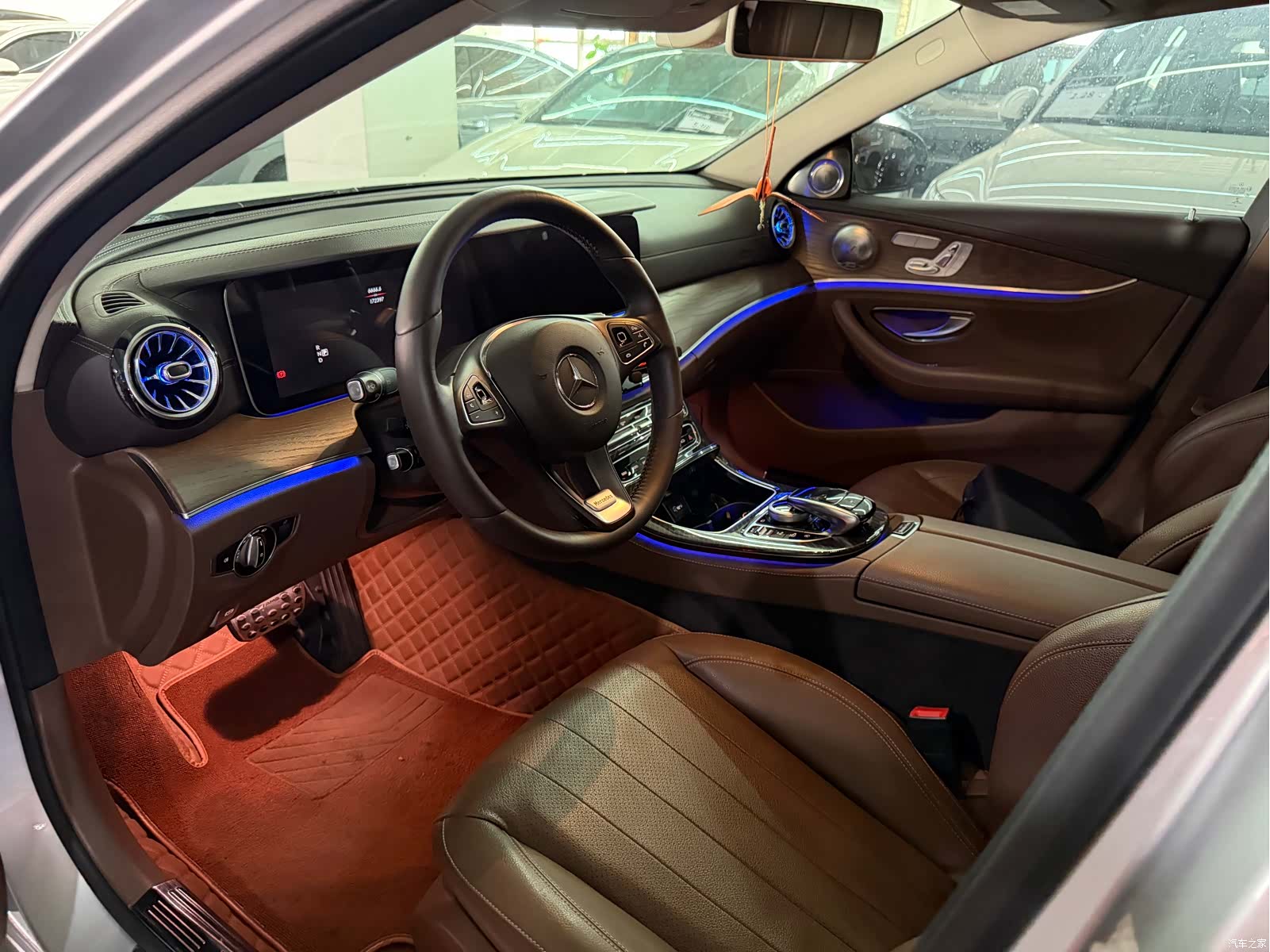 Mercedes-Benz E-Class, 2016 10
