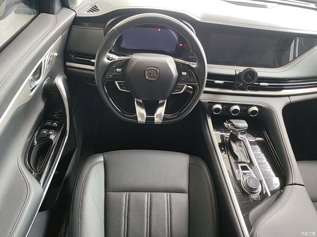 Changan CS95, 2022 11