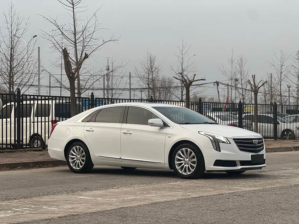 Cadillac XTS