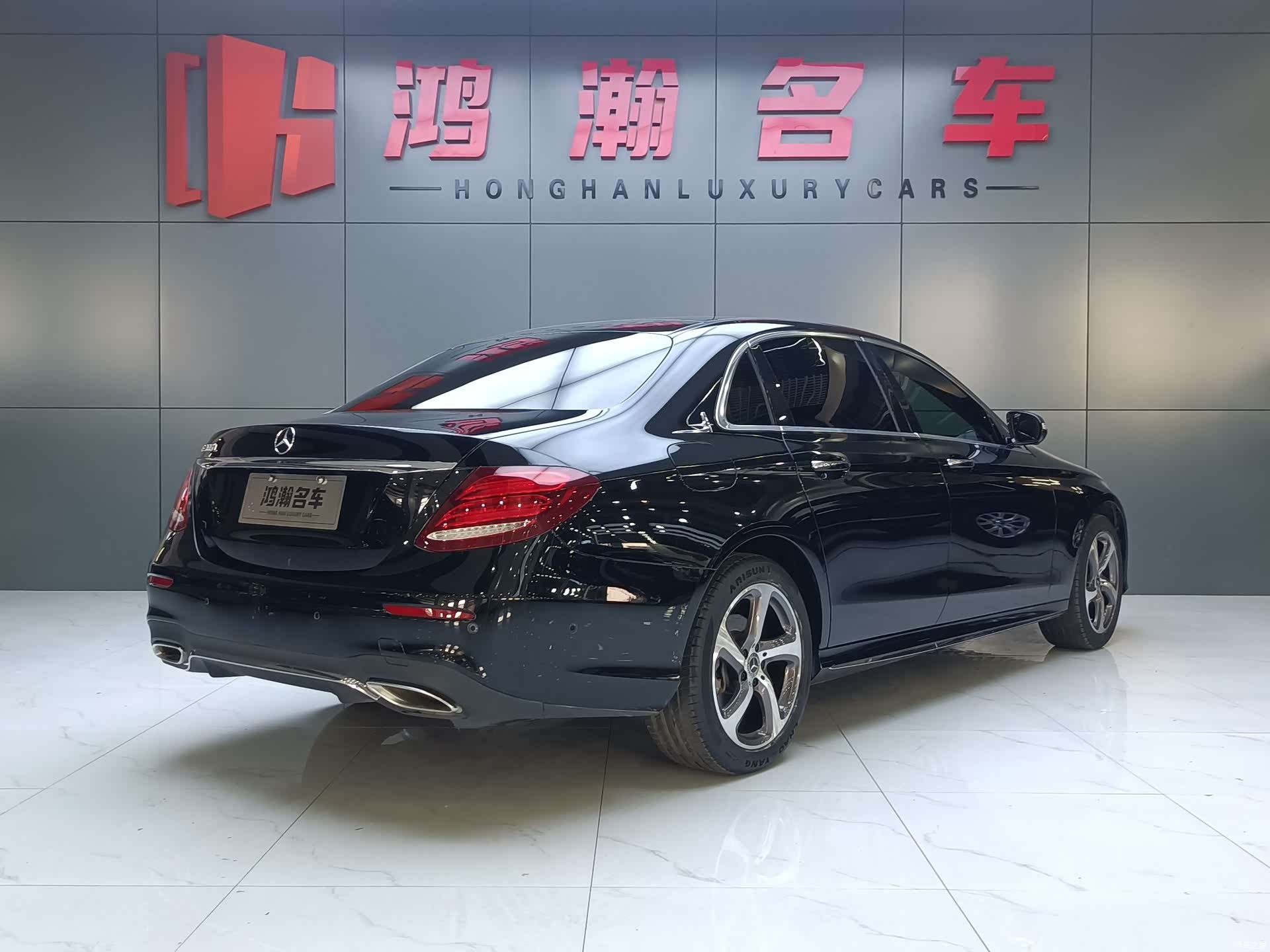 Mercedes-Benz E-Class, 2019 4