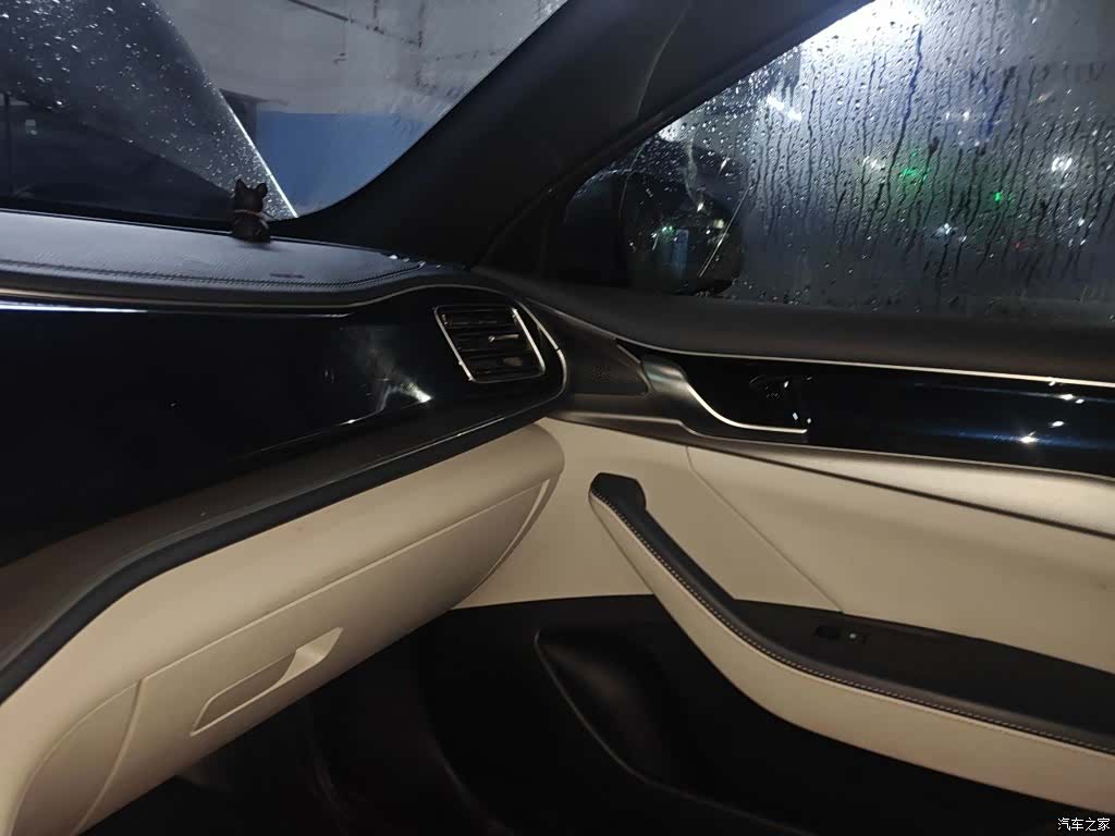 BYD Qin, 2022 22