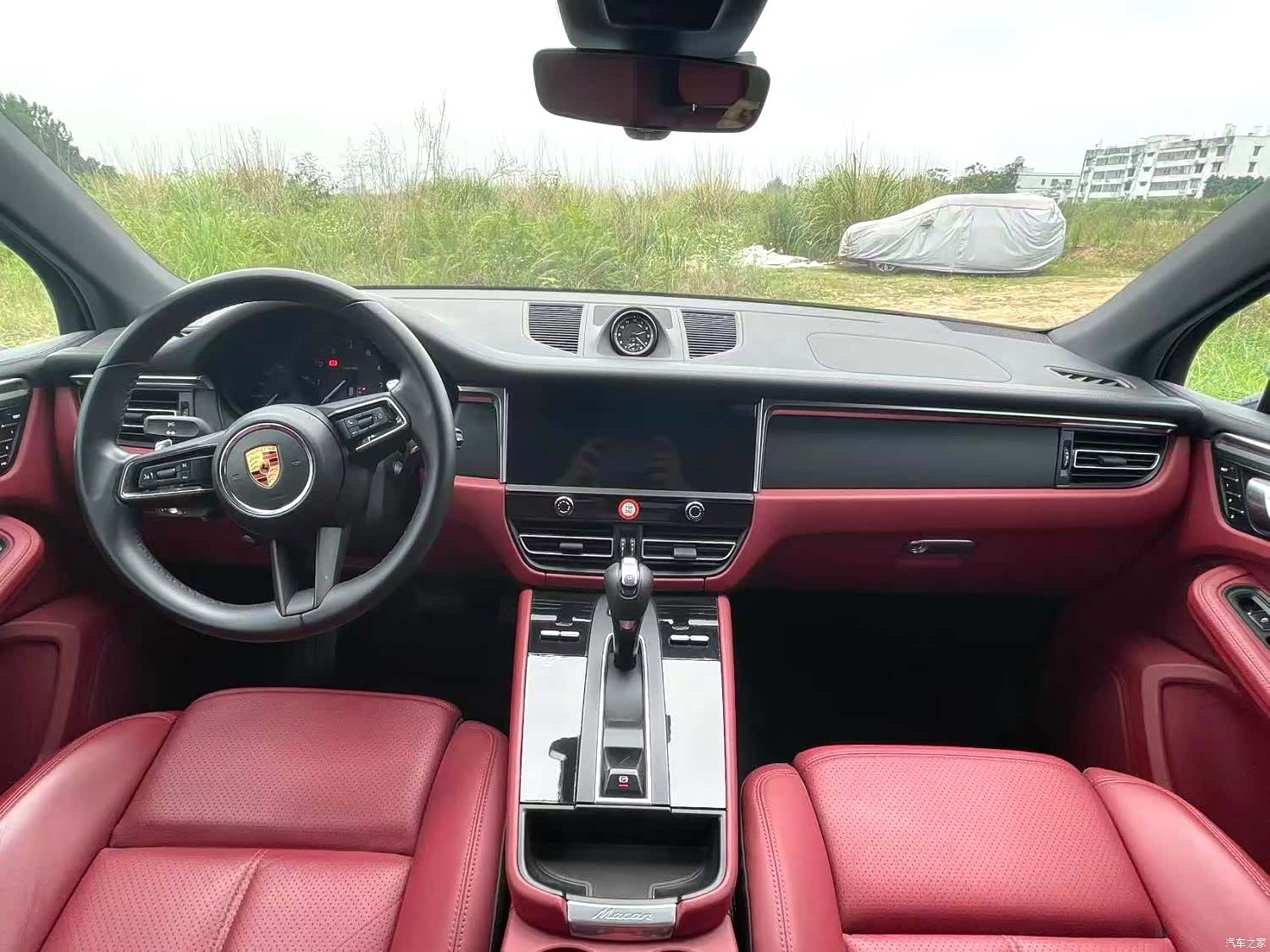 Porsche Macan, 2022 3