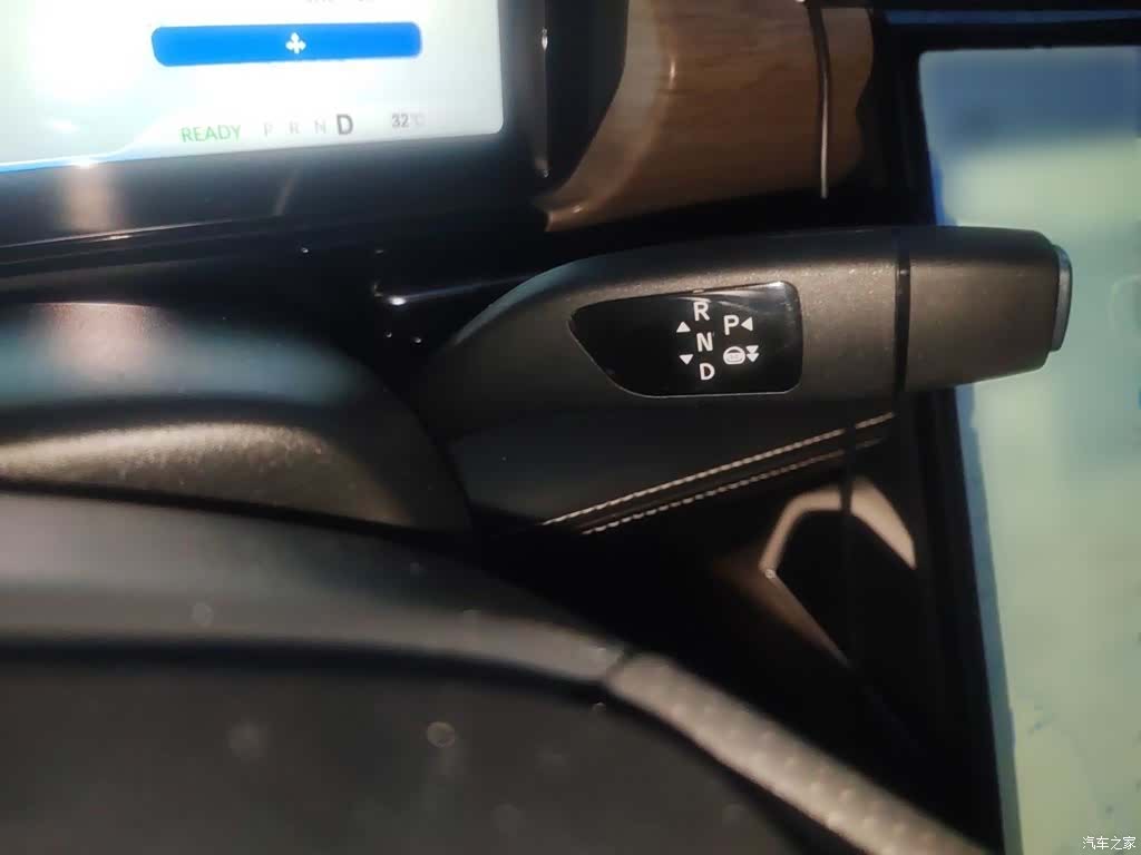 Xpeng P5, 2022 7