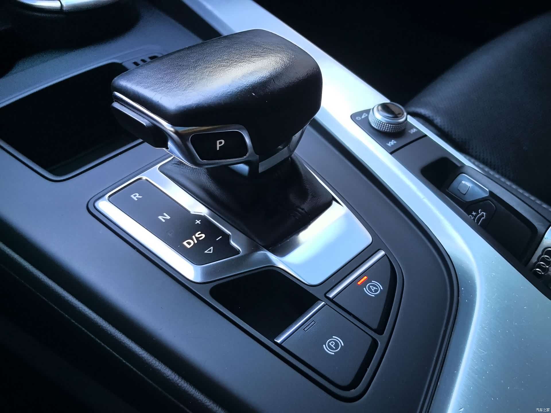 Audi A4L, 2021 14