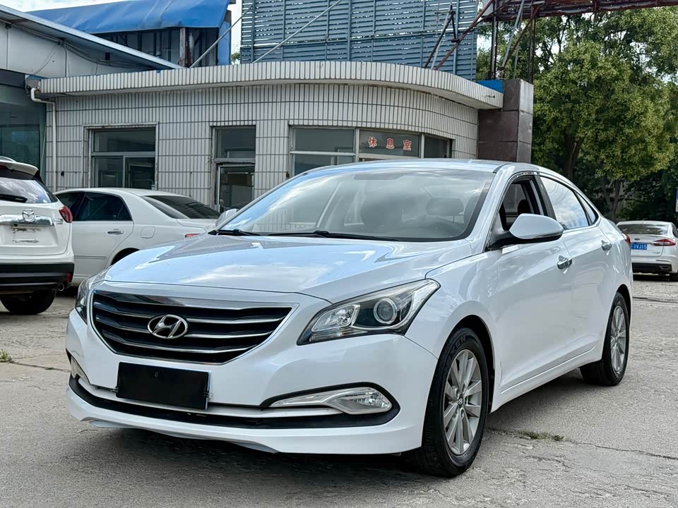 Hyundai Name picture