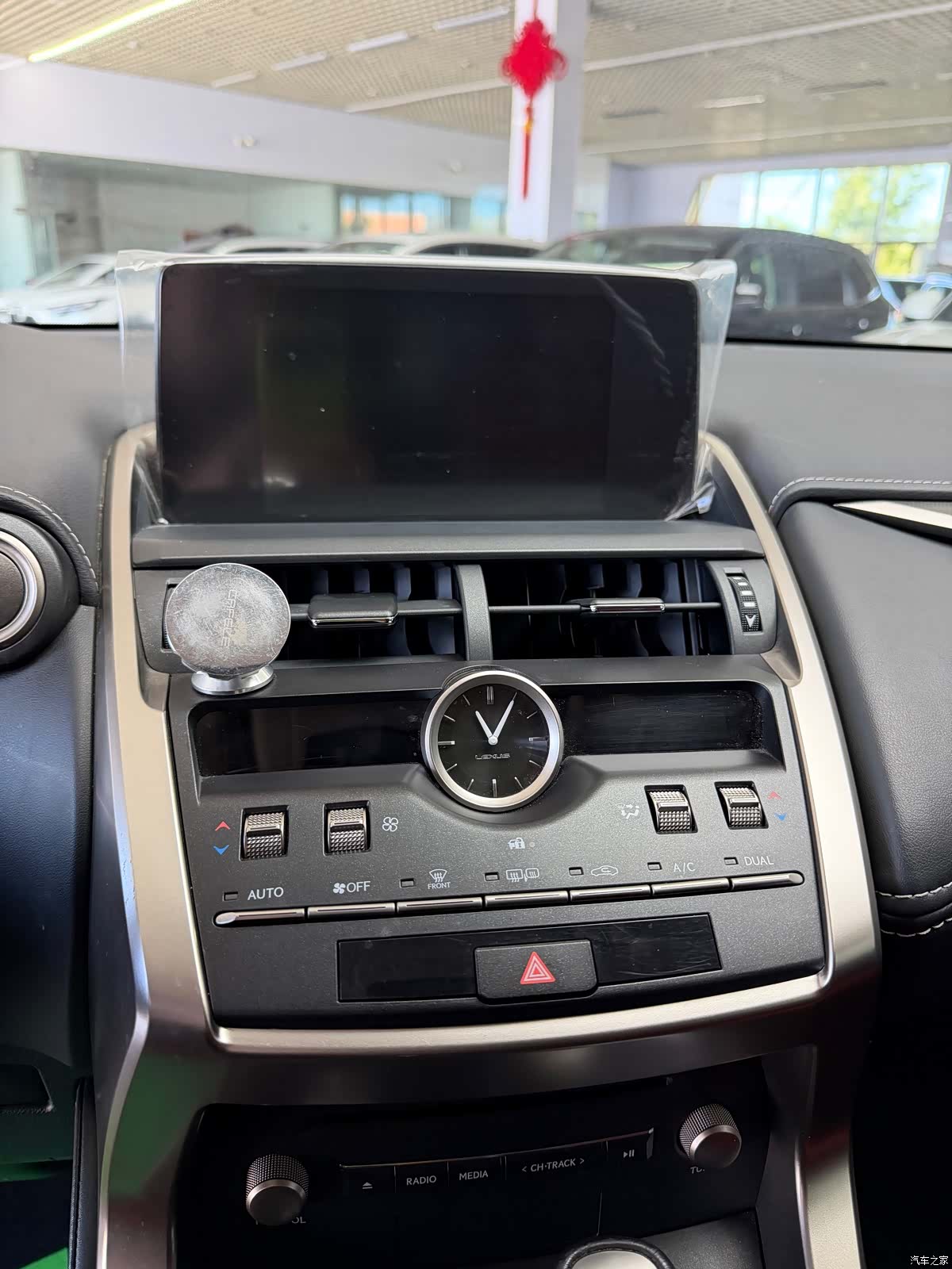Lexus NX, 2021 10