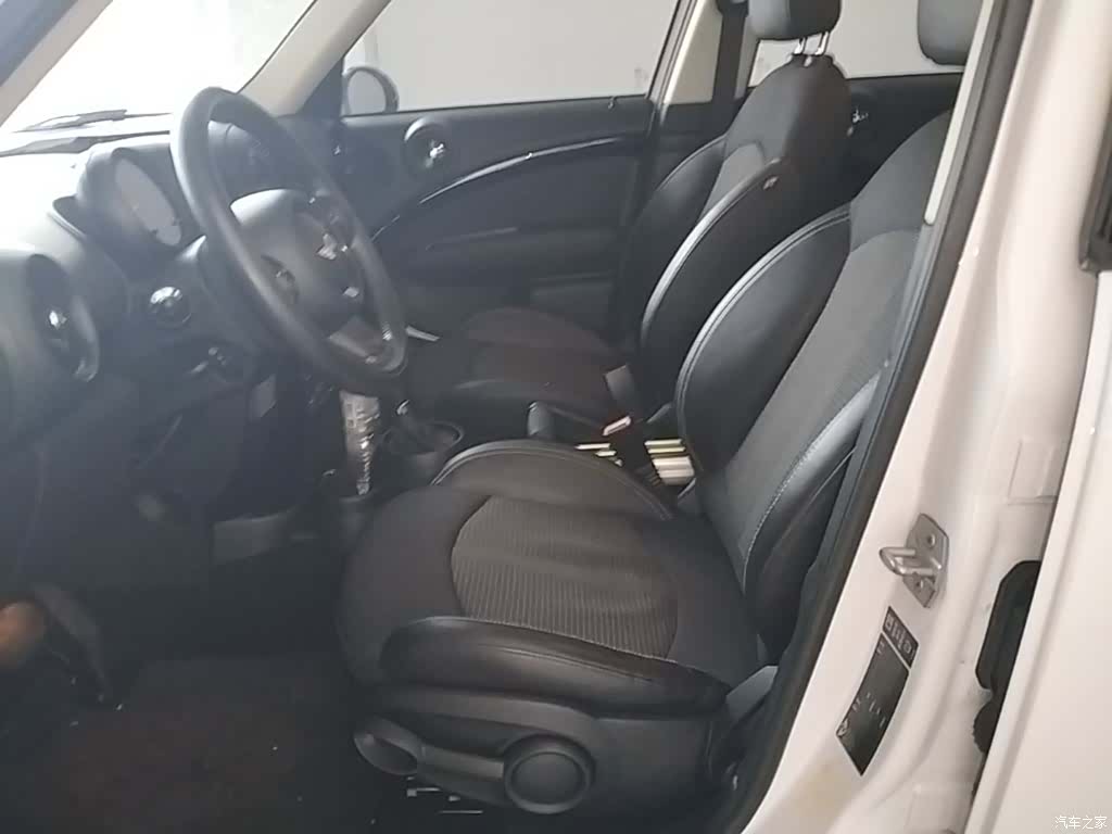 Mini Countryman, 2015 15