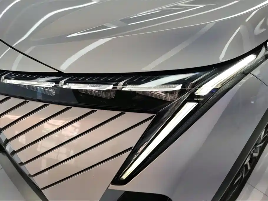 Trumpchi Shadow cool