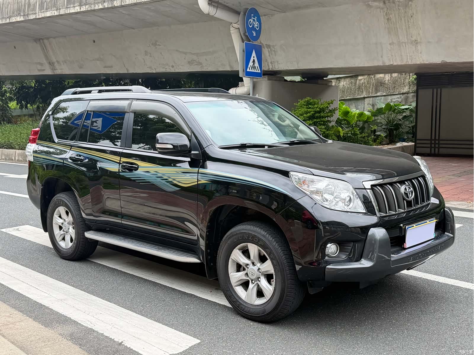 Toyota Prado, 2012 3