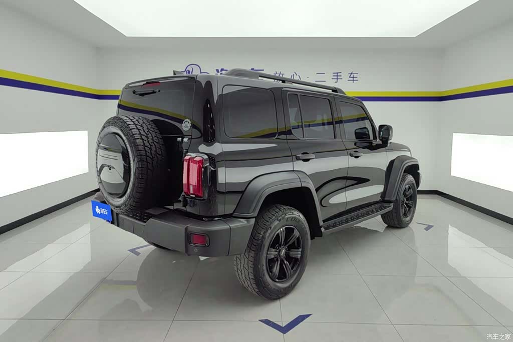 Tank 300, 2021 3